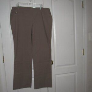 NWT LISETTE SIGNATURE Fit to Flatter Lycra Pull-On Tan Straight Leg Pants Sz 22W